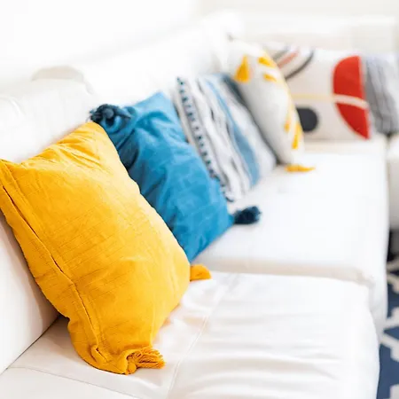 Mall Of - Urbanlux Ampla 2bdr Free Parking شقة